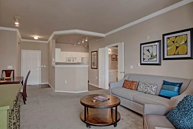 Stoneleigh At The Reserve Apartments